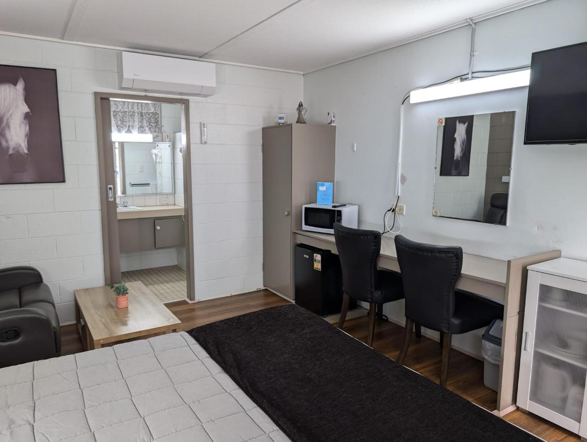 Morwell Parkside Motel ภายนอก รูปภาพ