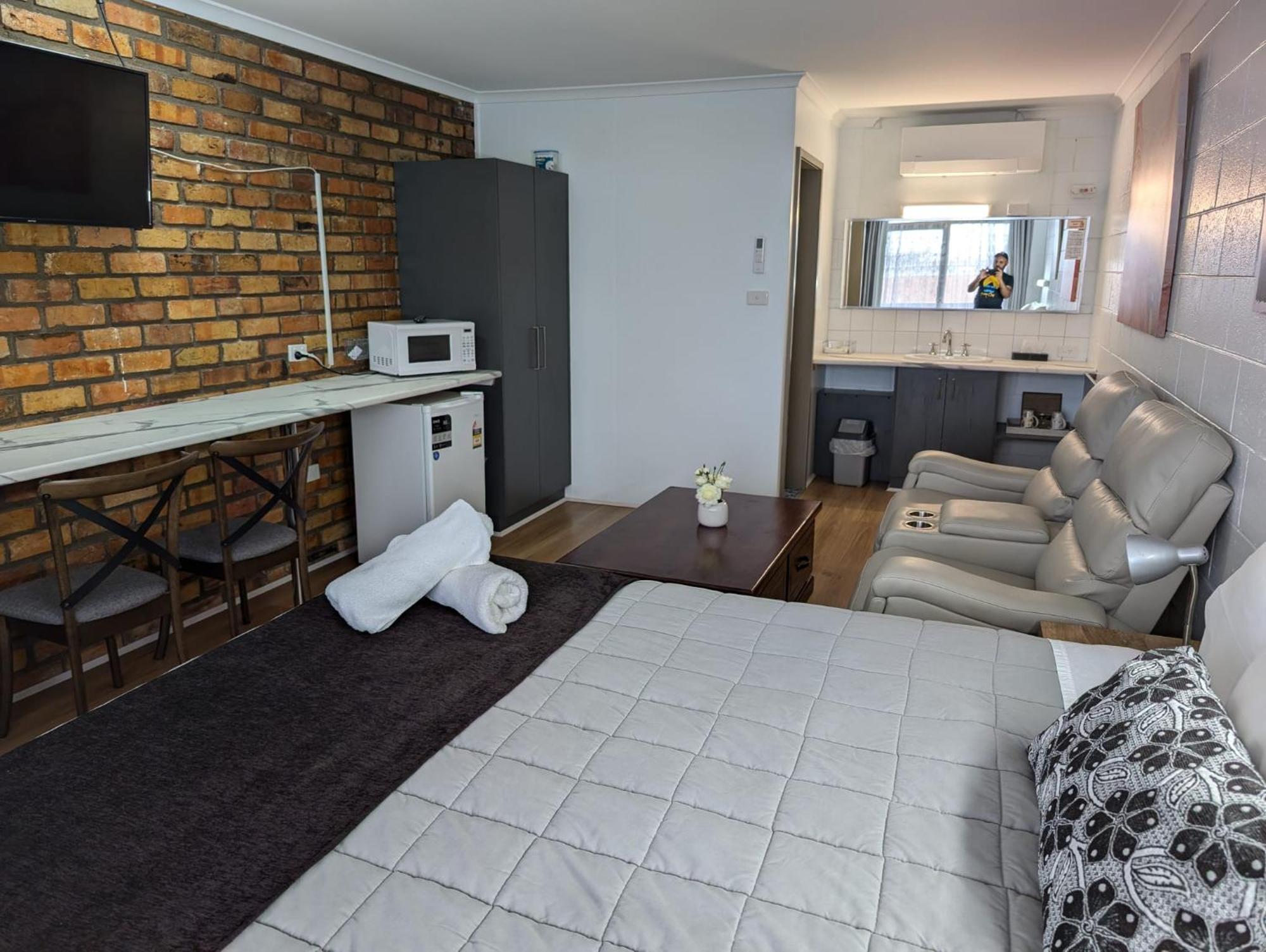 Morwell Parkside Motel ภายนอก รูปภาพ