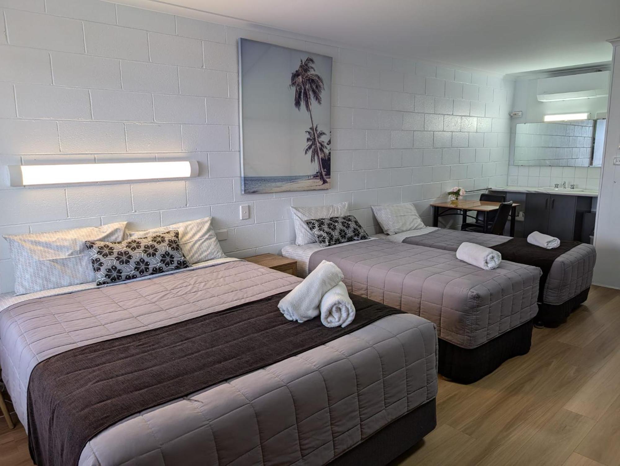 Morwell Parkside Motel ภายนอก รูปภาพ